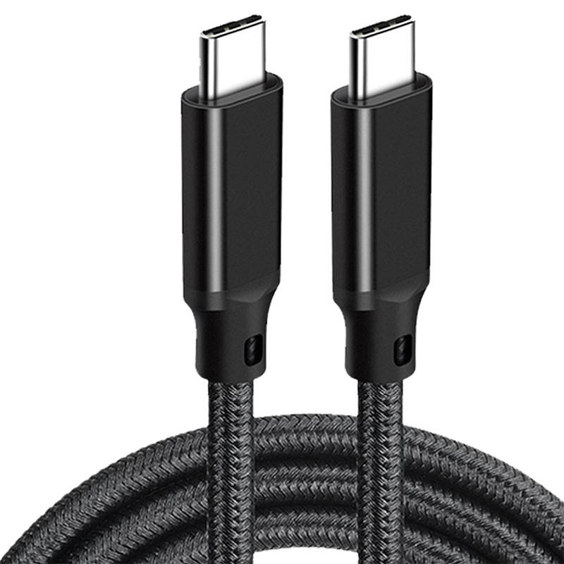 Schwarzes USB-C-zu-USB-C-Kabel aufgerollt mit beiden Steckern sichtbar vor einem weißen Hintergrund.
