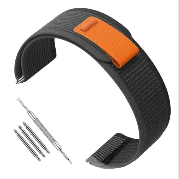 Garmin kompatibles Nylon-Uhrenarmband 22mm - Forerunner 245/255/265M Black + gray dots