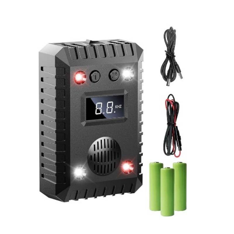 Schwarzer Auto-Rattenvertreiber: Ultraschall- und LED-Schutz