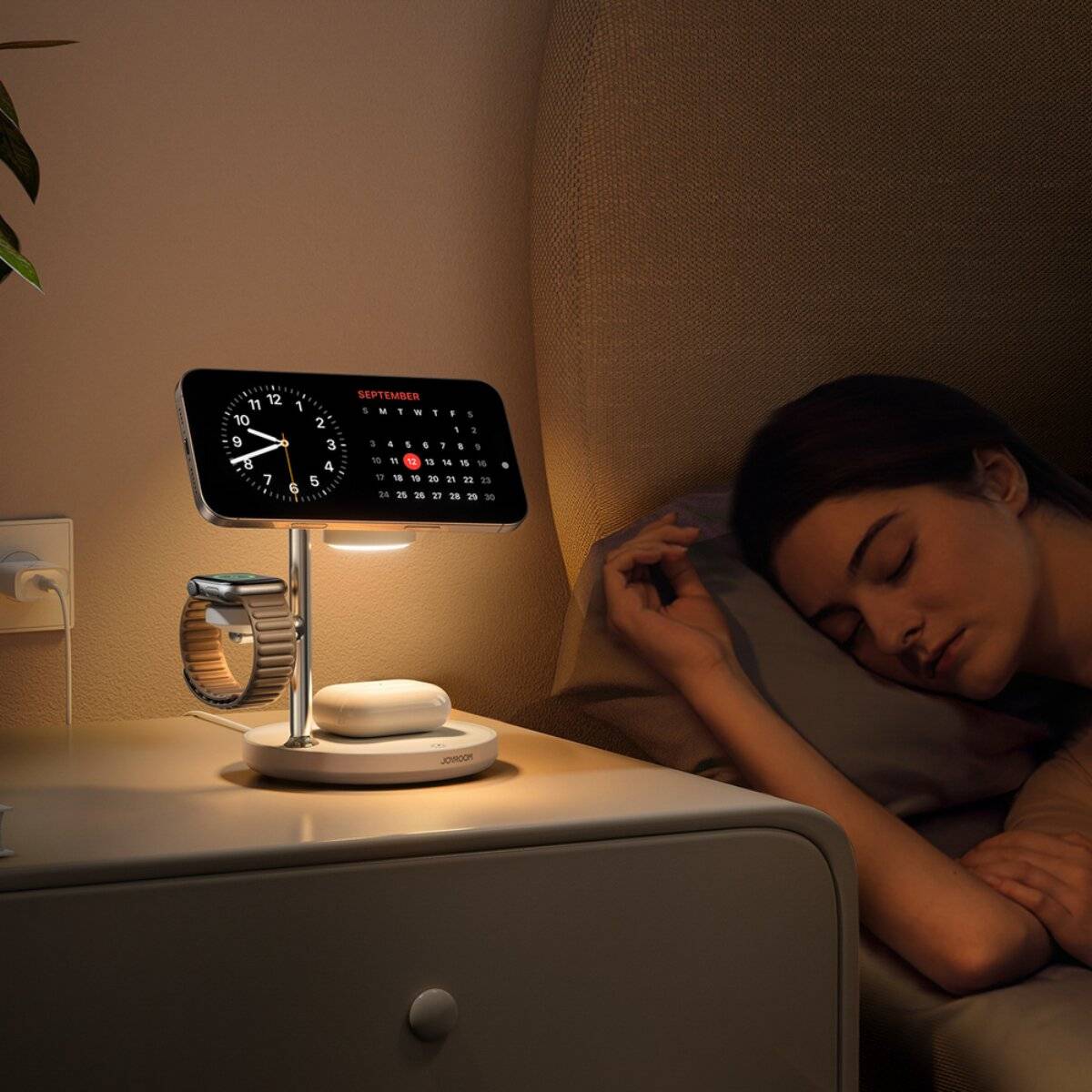 Joyroom JR-W23 Qi2 4-in-1 Ladegerät mit Nachtlicht Weiß