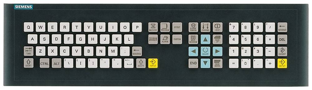Siemens-Industriesteuerpaneel mit einer beschrifteten QWERTY-Tastatur, Pfeiltasten und numerischem Tastenfeld für den Maschinenbetrieb.