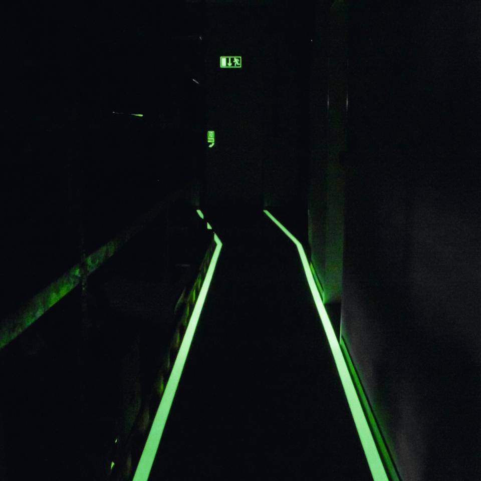 PERMALIGHT® power Antirutschbelag Extrem Kleber, Rutschhemmung R10, lang nachleuchtend, 25mmx6m