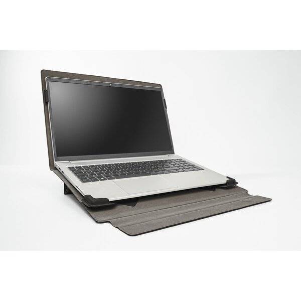 Laptop-Computer offen auf einem klappbaren grauen Ständer oder Laptop-Schreibtisch, vor weißem Hintergrund dargestellt.