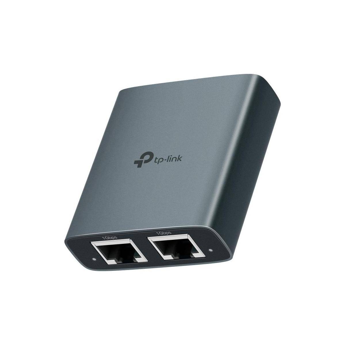 TP-Link an der Wand angebrachtes Netzwerkgerät mit zwei sichtbaren Ethernet-Anschlüssen auf der Unterseite.