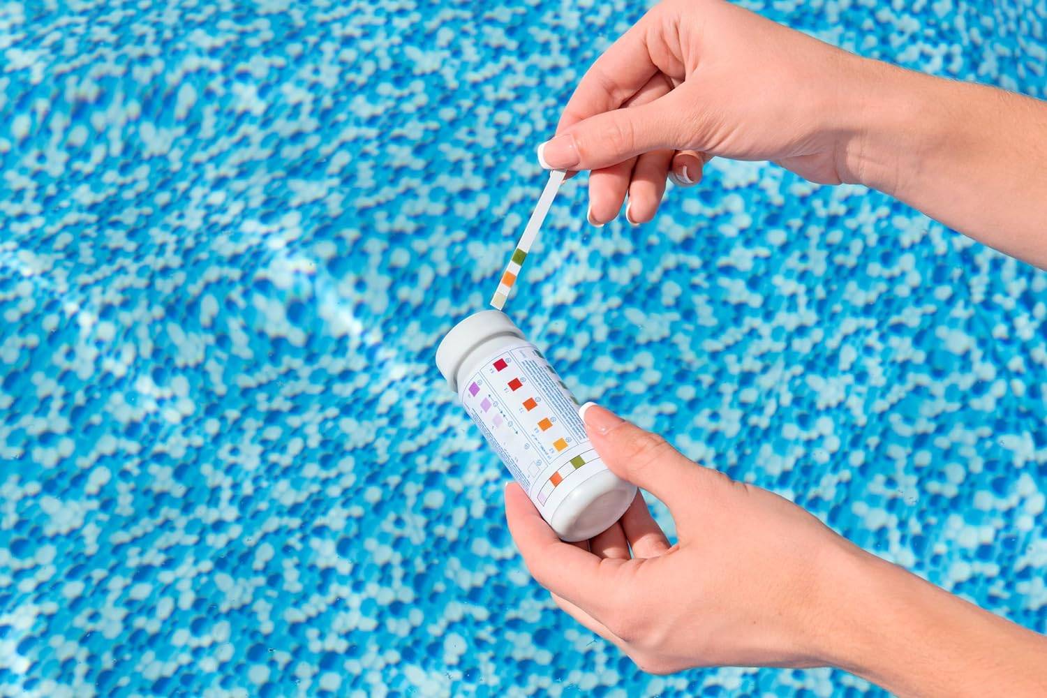 Bestway Flowclear | Dosierschwimmer Testkit | 16,5 cm Ø | Einfache Überprüfung des Chemiegehalts | Poolwasser sauber und kristallklar