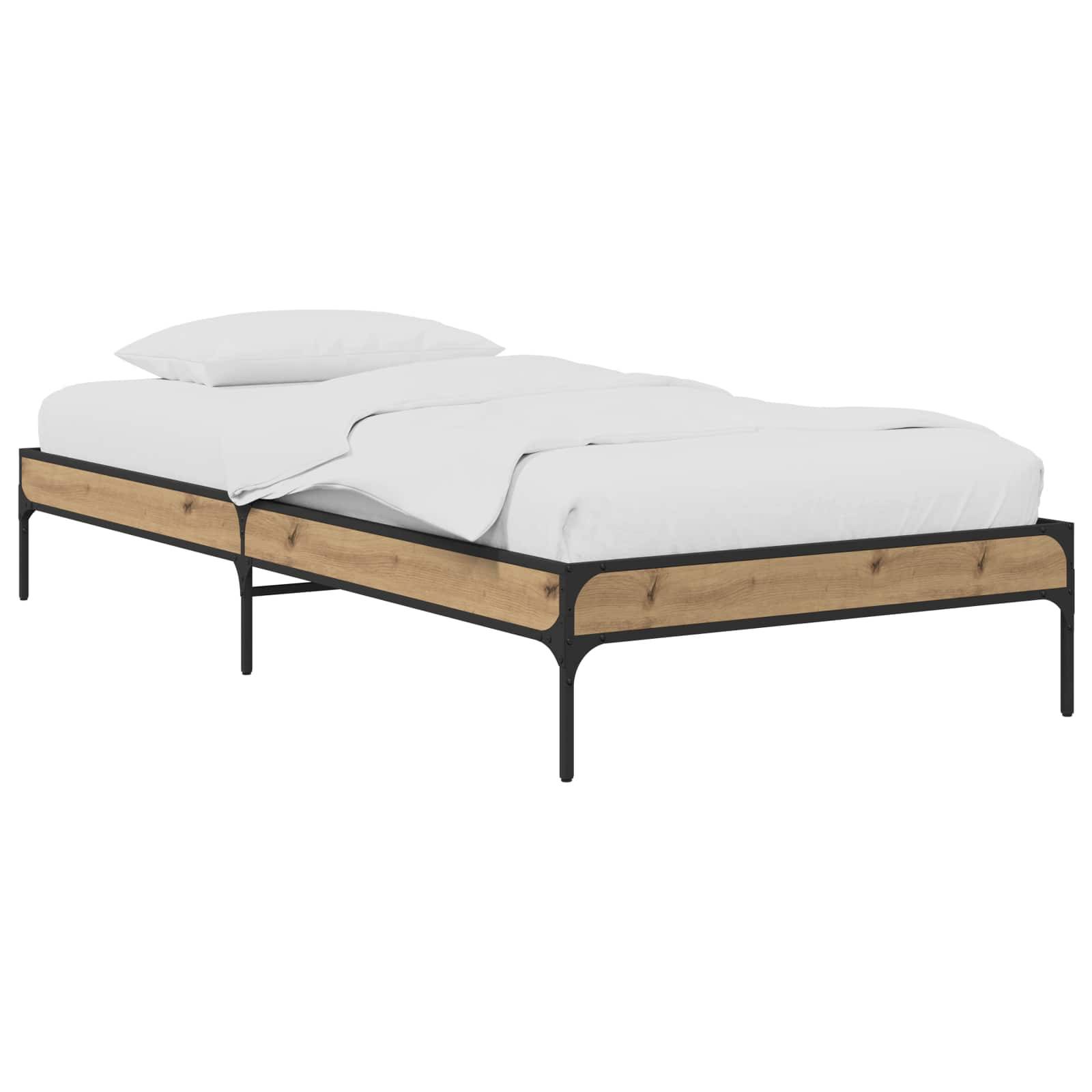 Ein modernes Einzelbett mit weißer Bettwäsche, weißem Kissen, Holzseitenpaneelen und schwarzem Metallrahmen auf weißem Hintergrund.