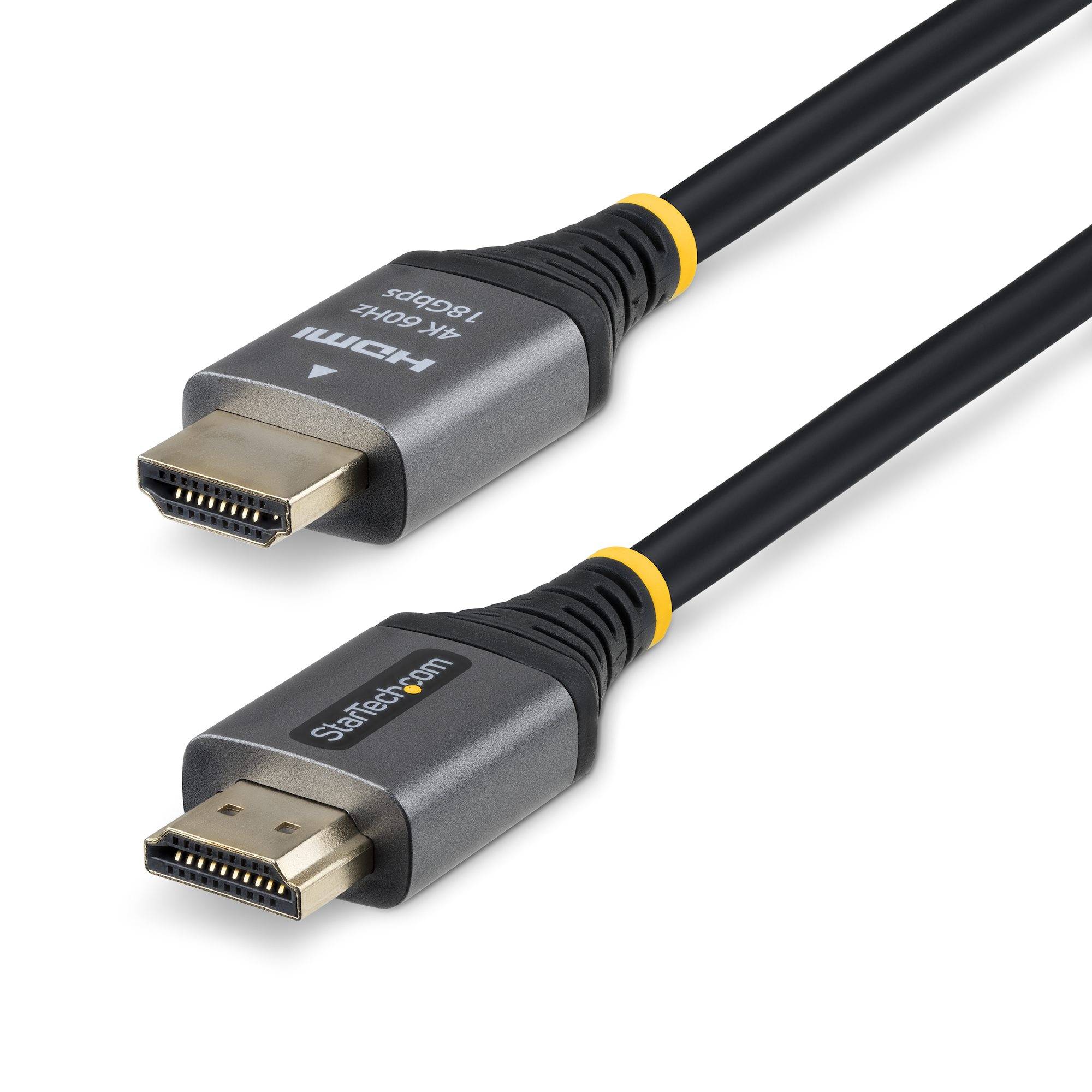 Zwei HDMI-Kabelverbinder auf schwarzen Kabeln, einer mit der Aufschrift „4K 60Hz 18Gbps