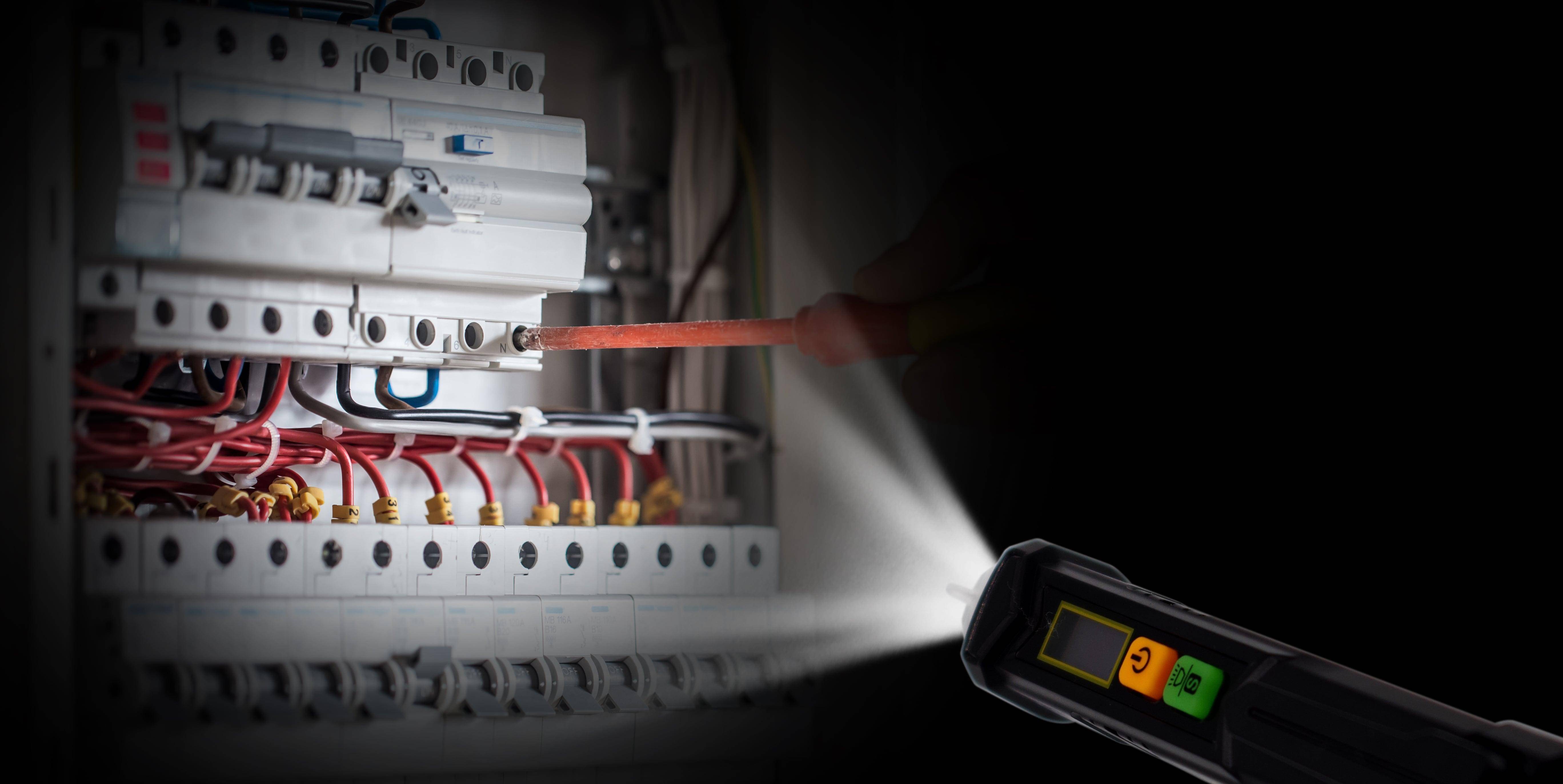 PCWork, PCW06A, Spannungsprüfer im Stiftformat
