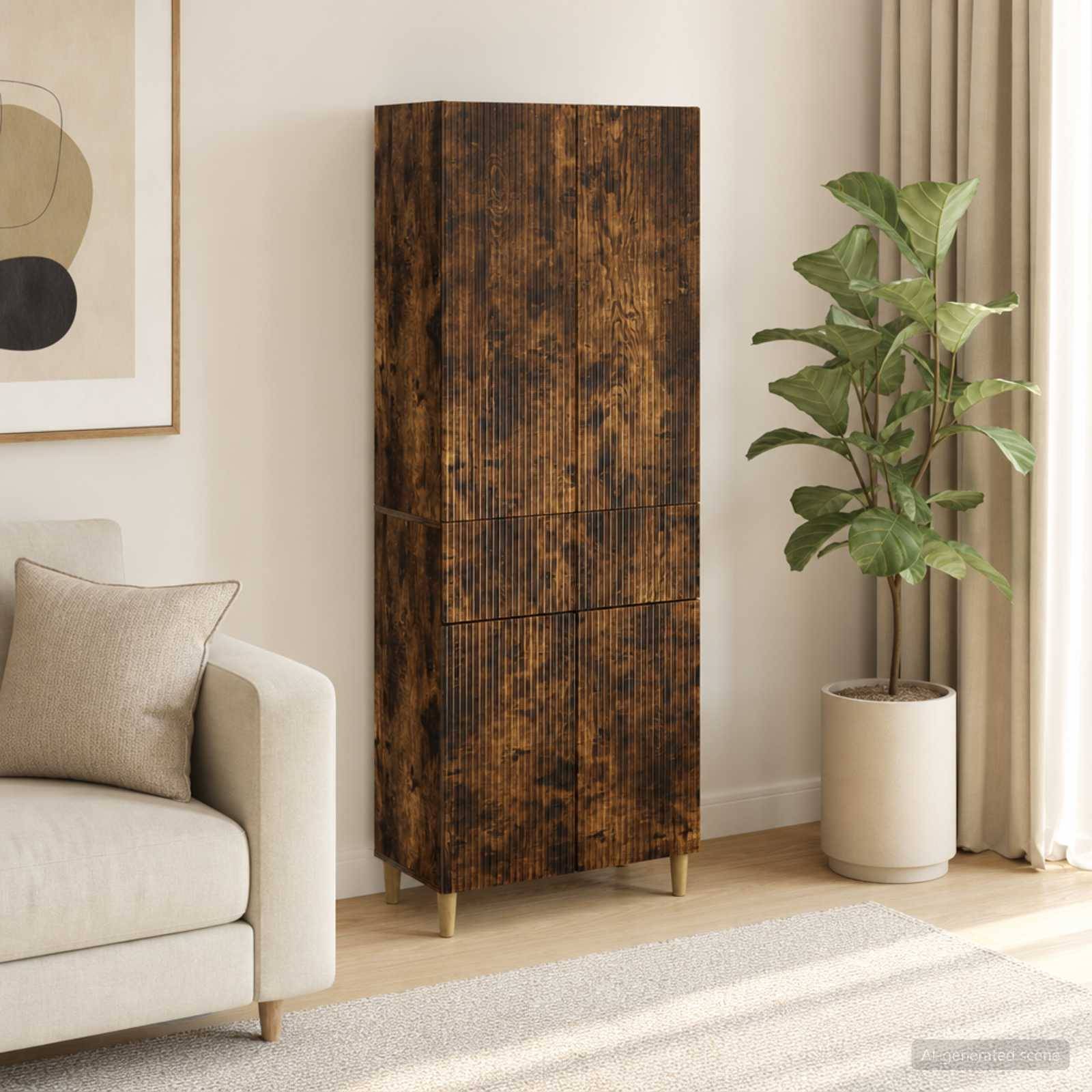 Ein hohes dunkles Holz-Schrank mit zwei Schubladen steht zwischen einem beigen Sofa und einer Topfpflanze in einem hellen modernen Wohnzimmer.