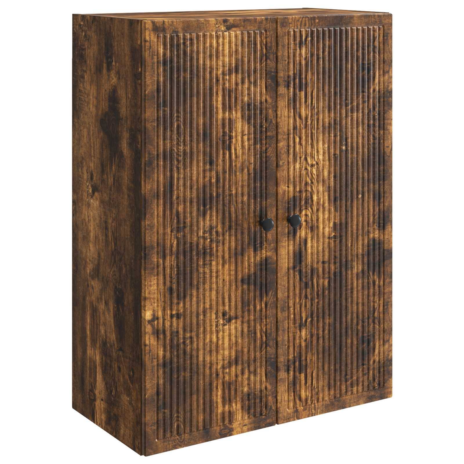 Rustikaler dunkelgebeizt Holzschrank mit zwei Türen und runden schwarzen Knöpfen, dargestellt auf weißem Hintergrund.