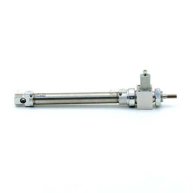 Metallischer pneumatischer Zylindraktuator mit Gewindestange, horizontal auf weißem Hintergrund dargestellt.