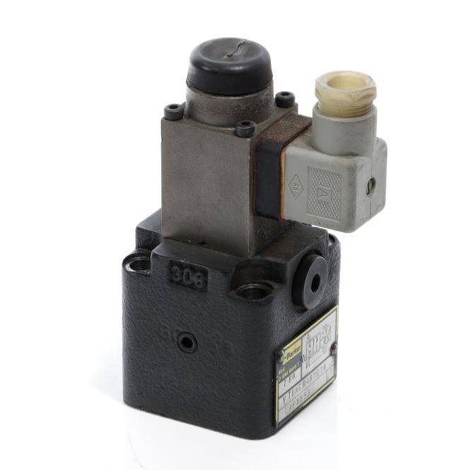 Parker Hydraulisches Wegeventil (VTEACB497E70)