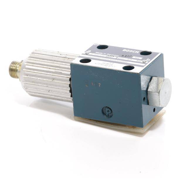 Parker Hydraulisches Wegeventil 081WV06P1V1014WS024/00D0 (0 810 091 999)
