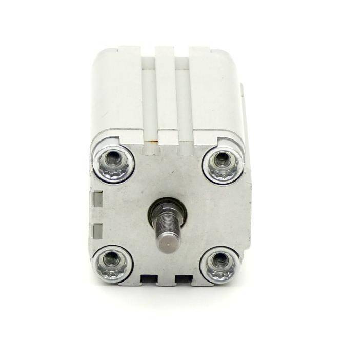 Vorderansicht eines kompakten silbernen metallischen mechanischen Stellantriebs mit einer vorstehenden Mittelwelle und vier Befestigungslöchern in den Ecken.