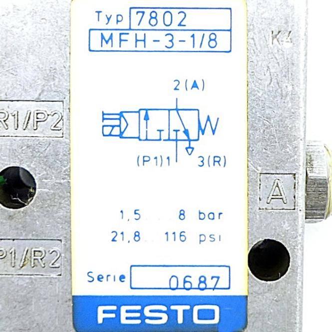 Festo Pneumatikventil-Etikett mit Typ 7802 MFH-3-1/8, Anschlussdiagramm, Druckbereich 1,5–8 bar (21,8–116 psi), Seriennummer 0687.