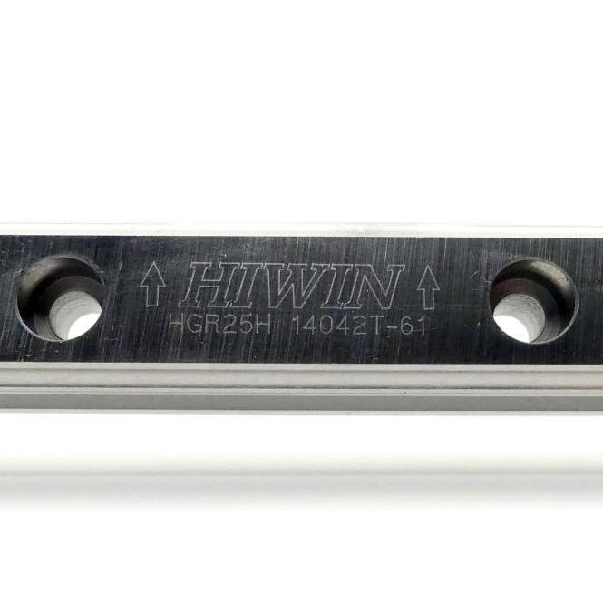 HIWIN Linearführung mit Kugelwagen (HGR25H + HGH25CAH 2320mm)