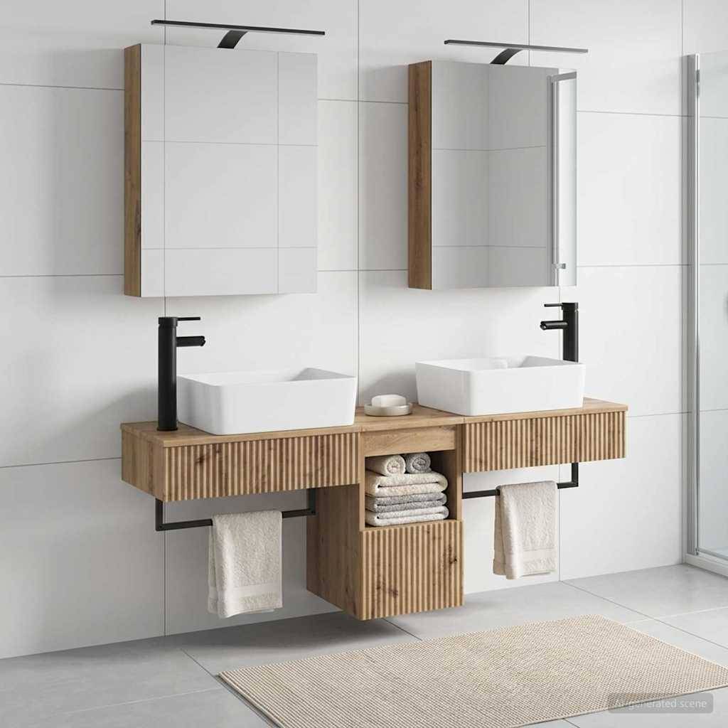 Modernes Badezimmer mit zwei Aufsatzwaschbecken auf einem Holzwaschtisch, Doppelspiegeln, schwarzen Armaturen, Handtüchern und einer Duschglasabtrennung.
