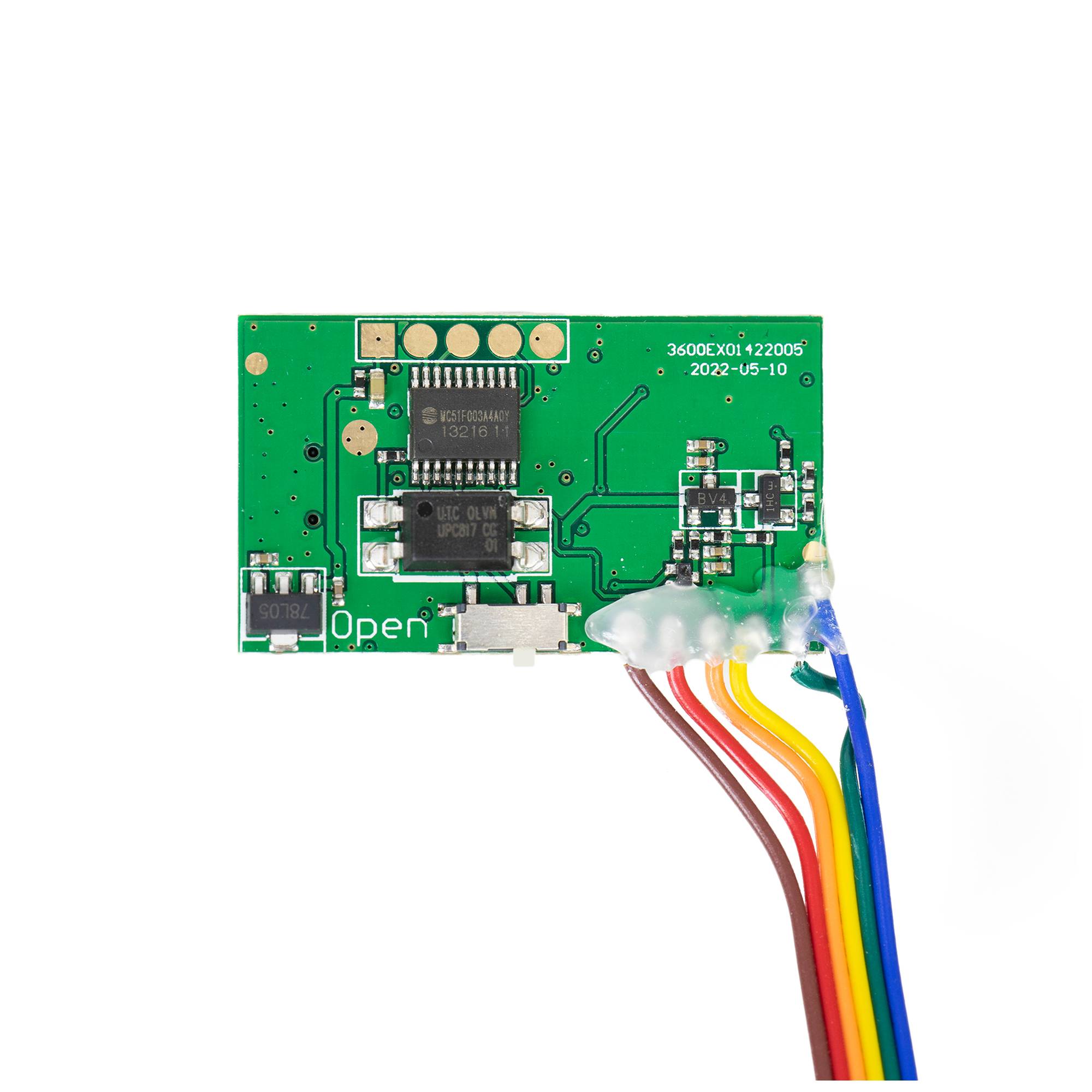 PNI Escort HP 8000L CB-Radiosender-Kit und PNI ECH01 Echo- und Roger-Beep-Modul