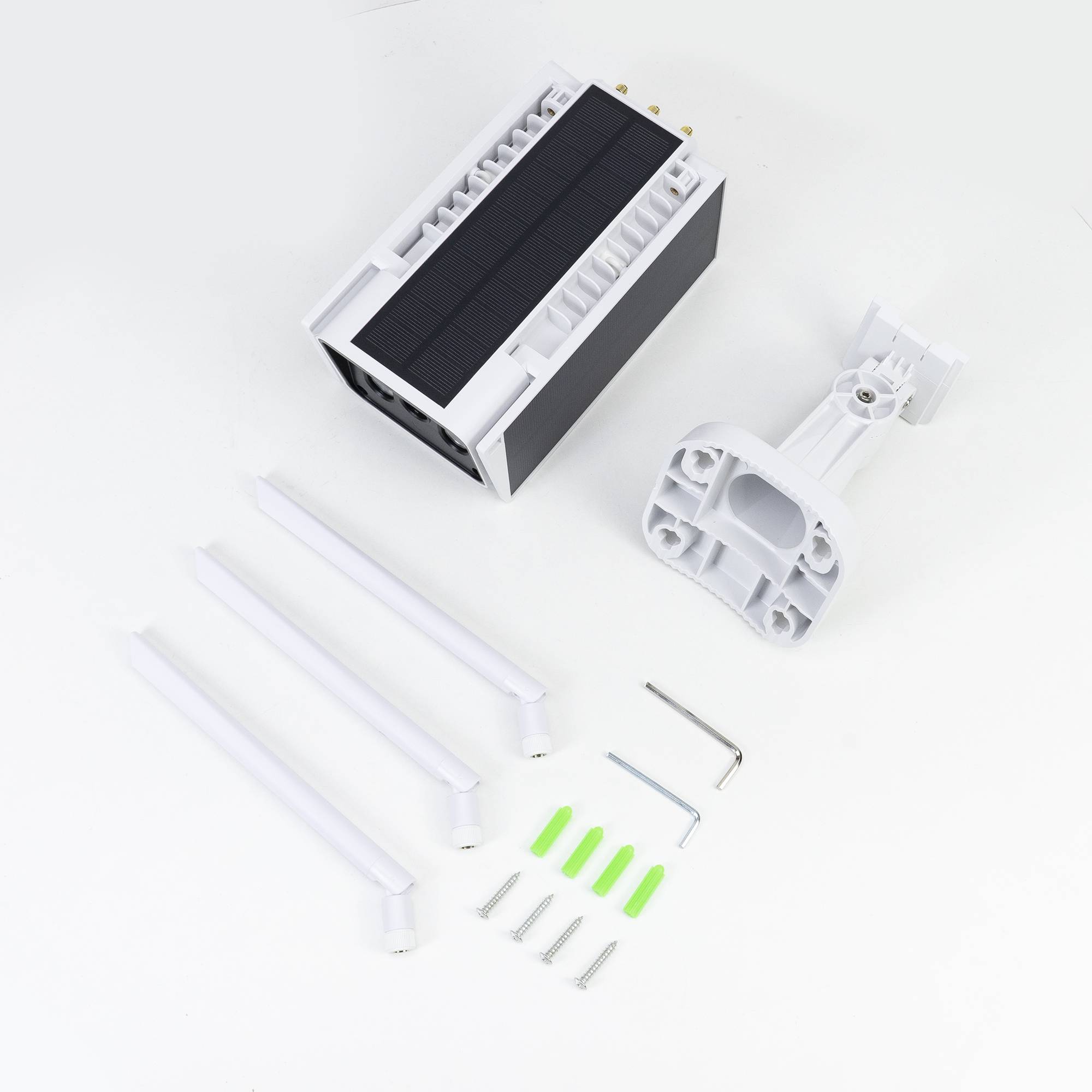 PNI SafeHome PT950LR 1080P 2MP Videoüberwachungskamera-Paket und Sticky Pad Flag Geschenk