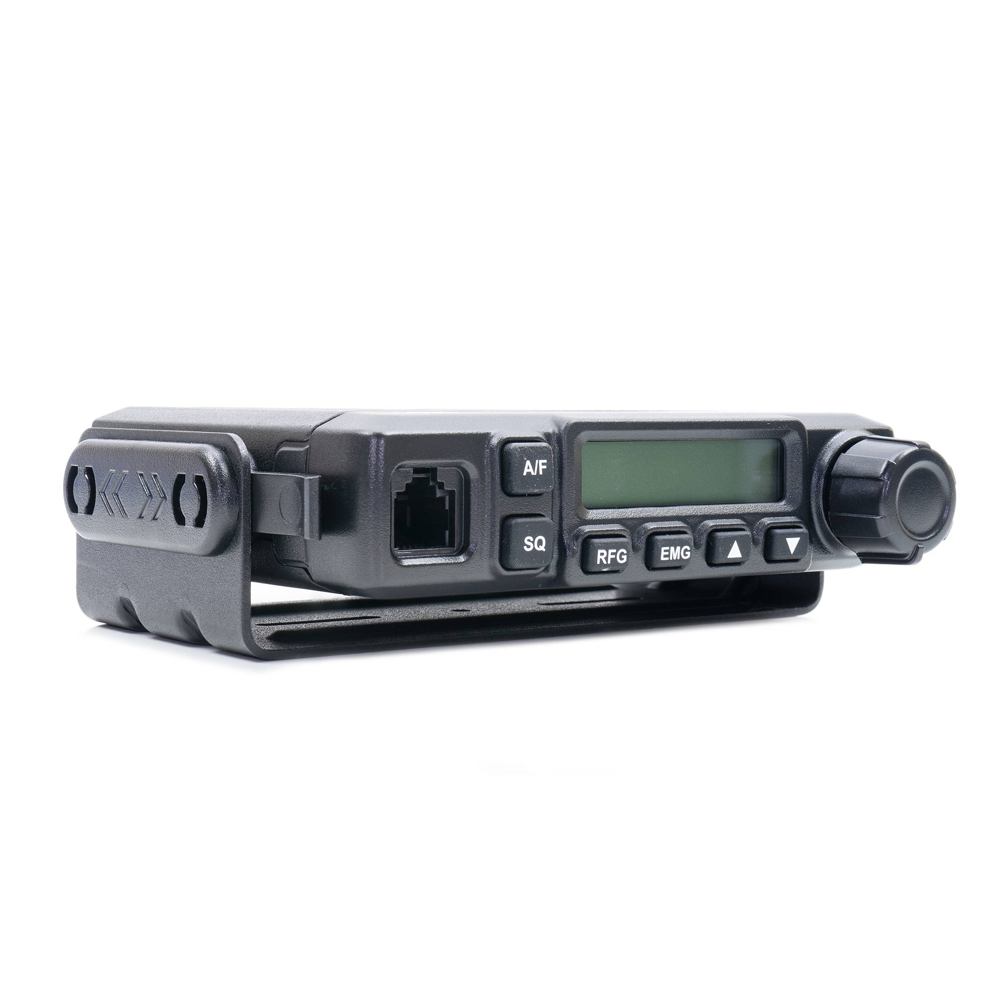 CB-Funkstationspaket PNI Escort HP 6550 mit installiertem PNI ECH01 + CB-Antenne PNI S75 mit Magnet
