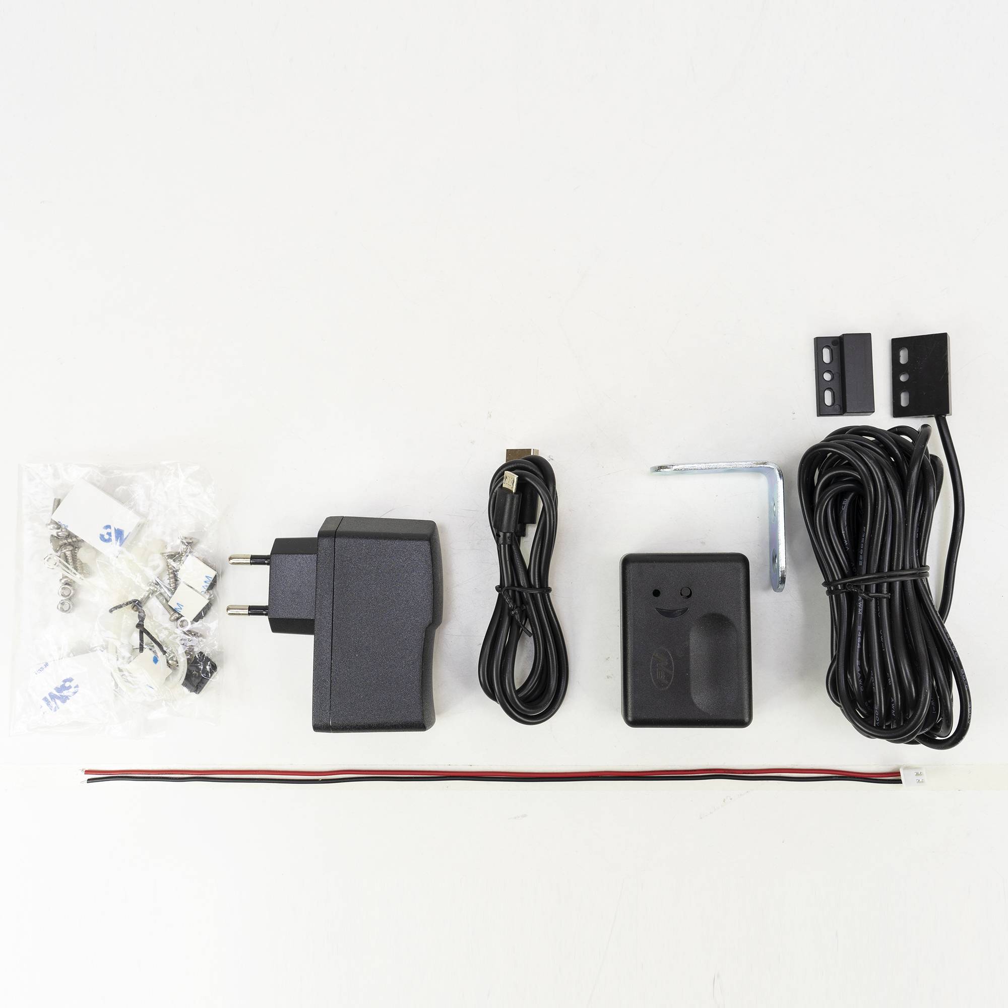 PNI MAB300 Drehtor-Automatisierungskit mit 2 40-W-Motoren, Fernbedienungen und Bedienfeld, Fotozellen und Lampe, Torlänge 2 x 2,5 m max., Torgewicht