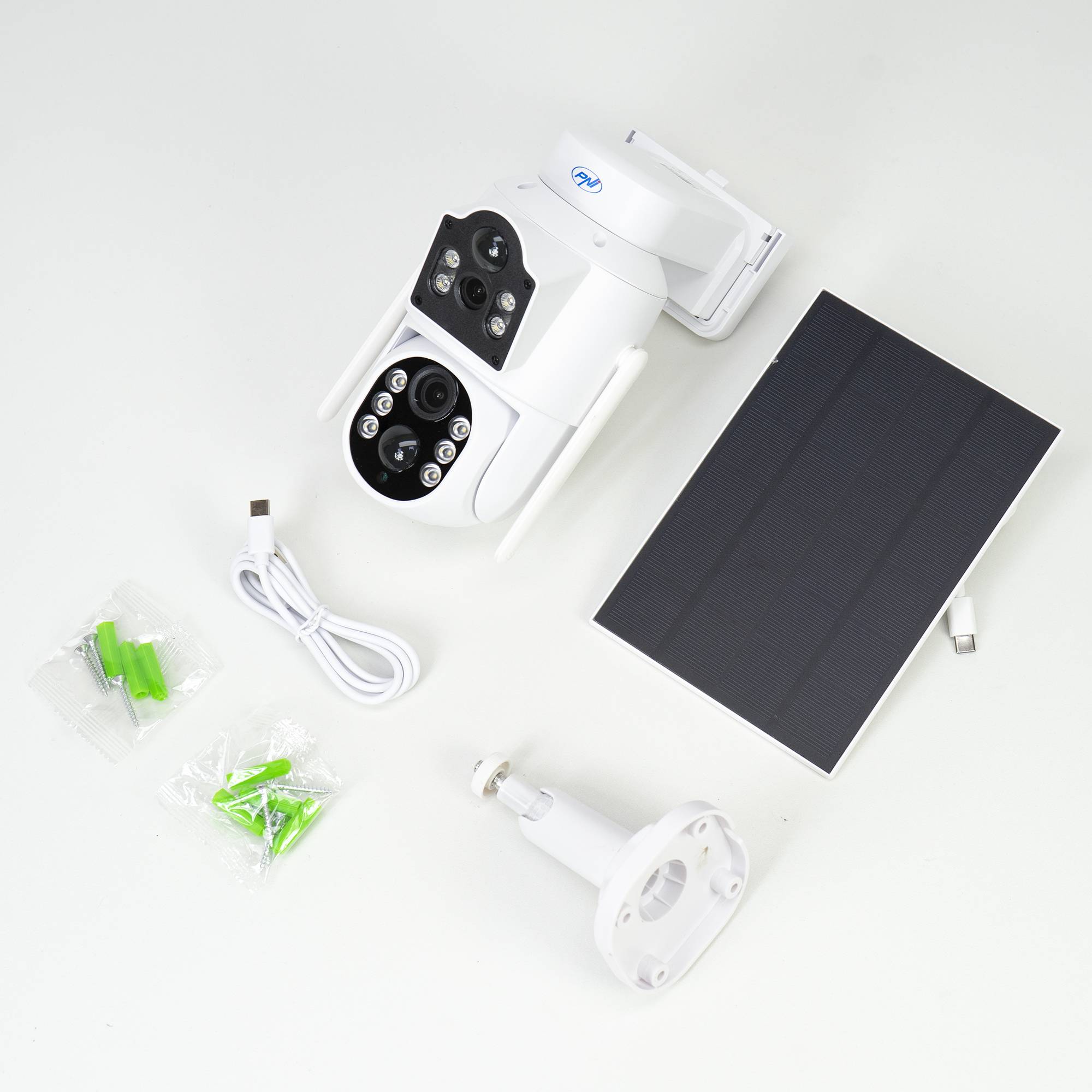 Videoüberwachungskamera PNI IP792, Doppelobjektiv 2 MP + 2 MP, Solarpanel 3 W, integrierter 6000-mAh-Akku, Bewegungserkennung