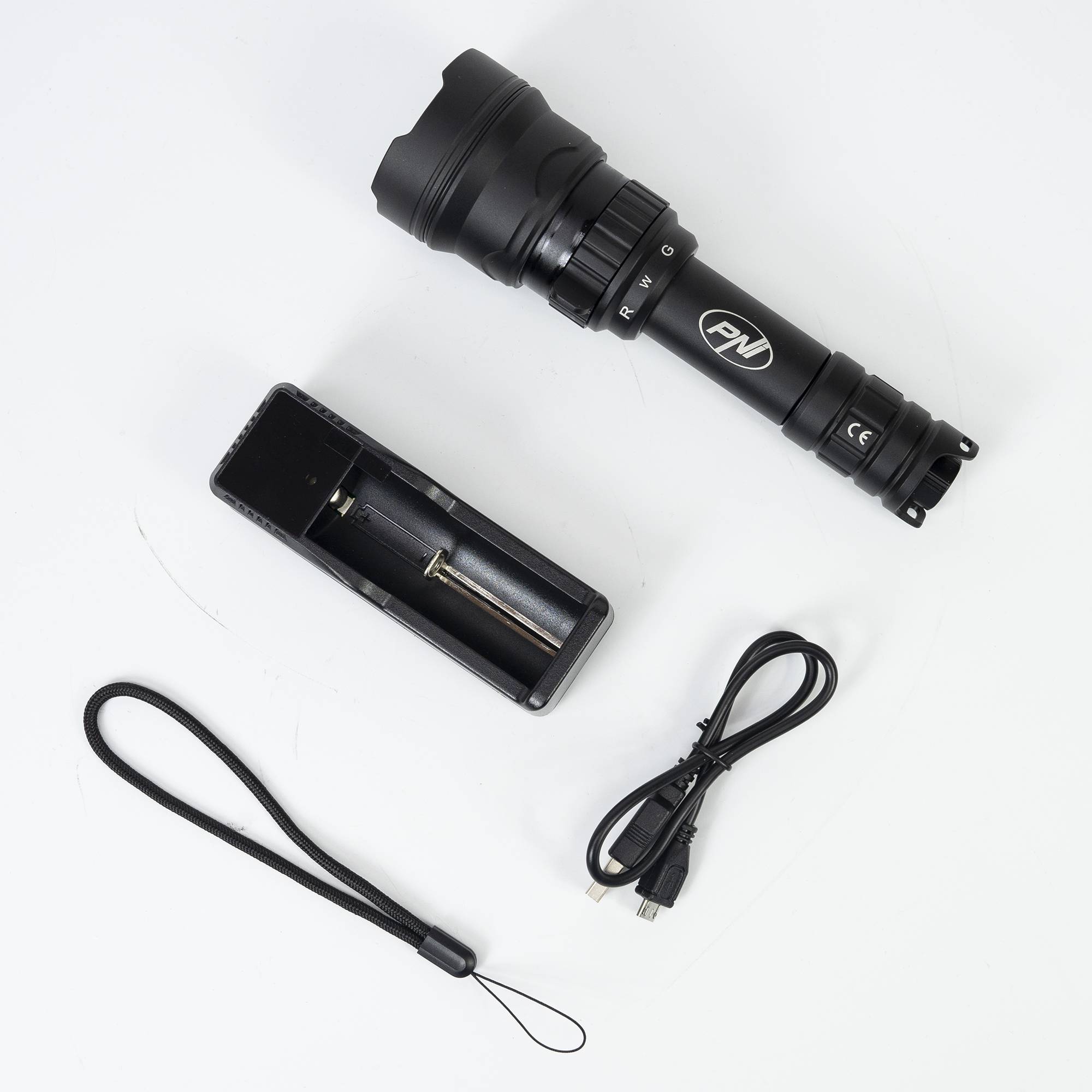 PNI Adventure F300 Taschenlampe mit 3-Farben-LED, weiß, rot, grün, max. 10W, IPX6, Reichweite 536 m, Lichtstrom 540 lm, 18650 3000mAh Akku inklusive