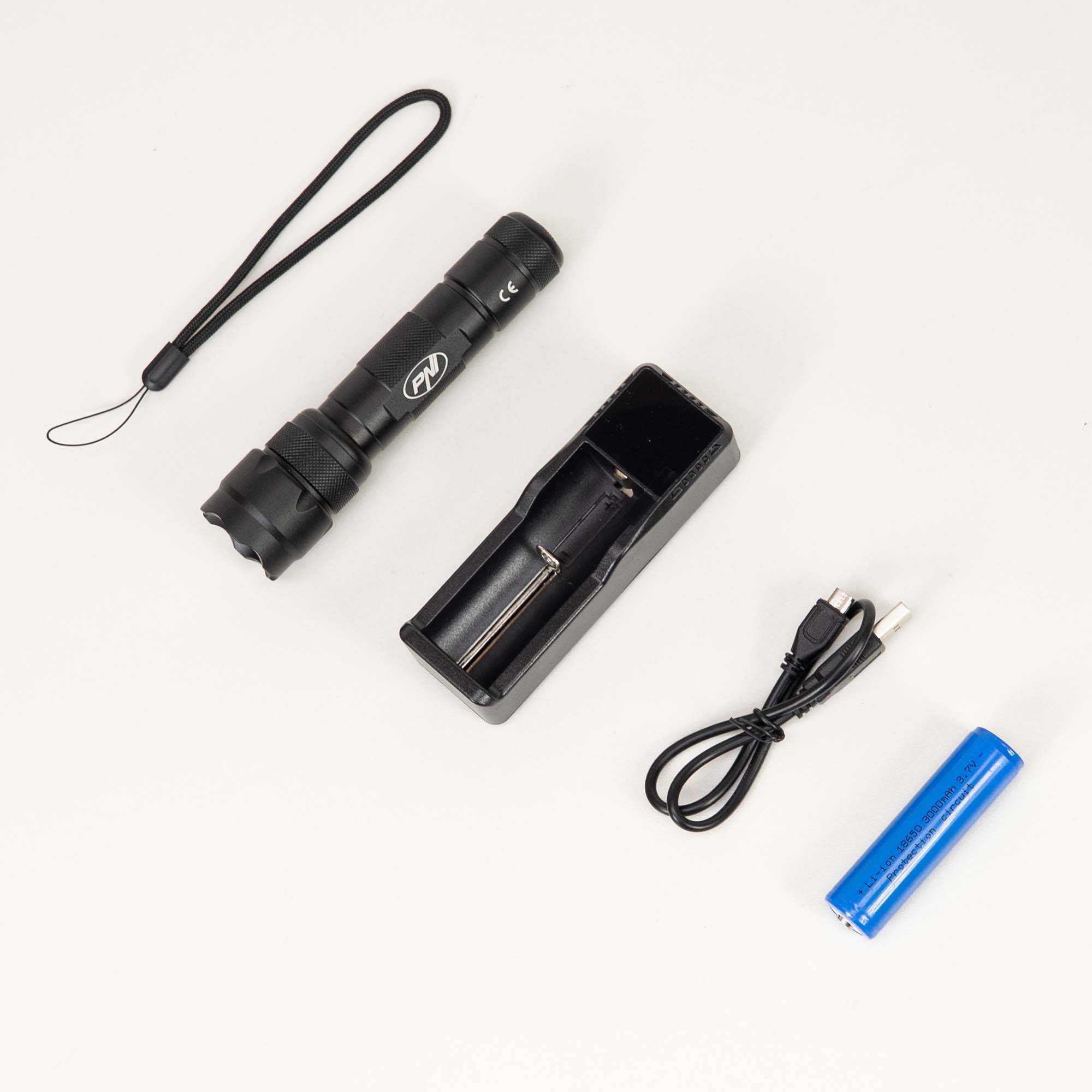 PNI Adventure FDW48 Taschenlampe mit LED, Aluminium, 3000 mAh Akku, inklusive Ladegerät, schwarz