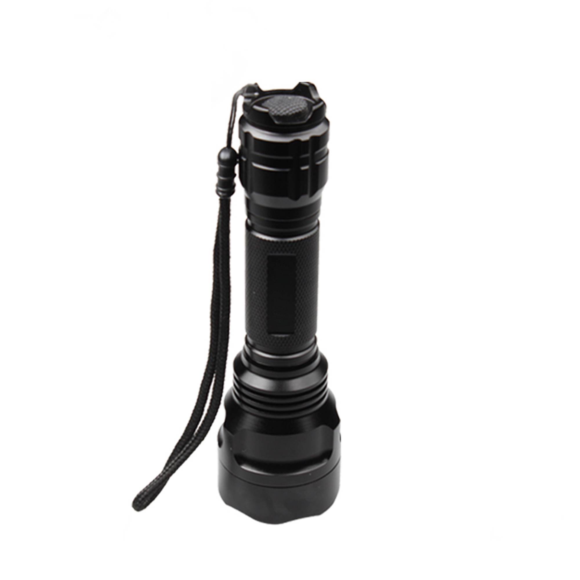 PNI Adventure FBW88 Taschenlampe weißes Licht, Entfernung 350 m, 700lm, 18650 3000mAh Akku und Ladegerät inklusive, schwarz