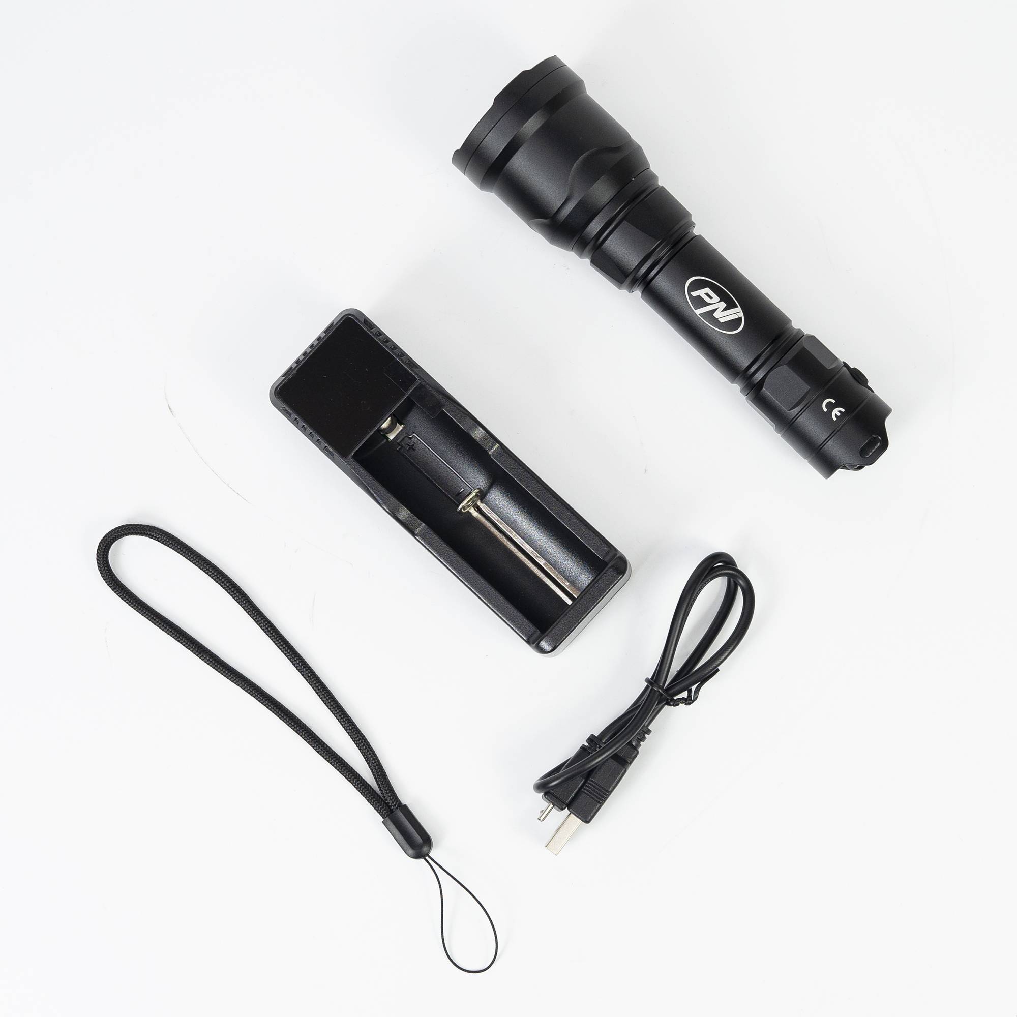 Taschenlampe PNI Adventure FHTW10, 40 m, Fokus, Li-Ion 3000 mAh, 620 lm, bis zu 540 m, schwarz