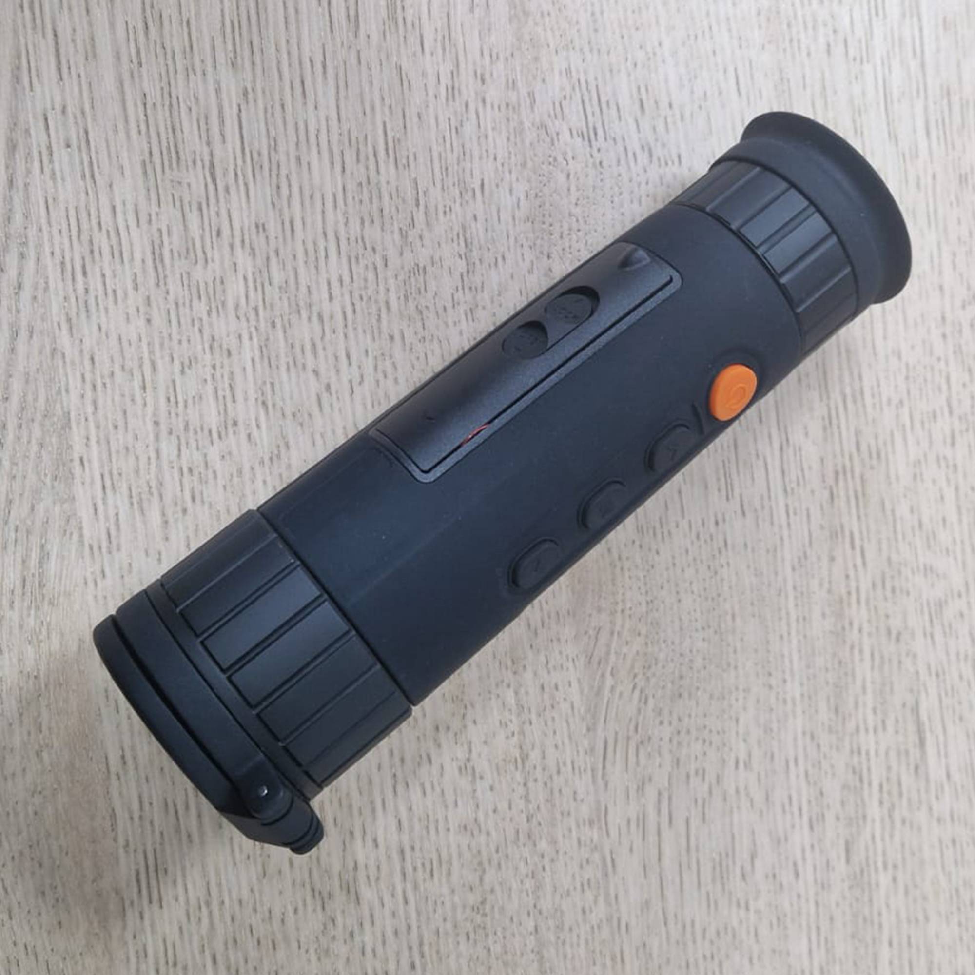 Wärmebild-Monokular PNI BMK350 35 mm, IP67, 3400-mAh-Akku, 4-facher Digitalzoom, 12-facher optischer Zoom