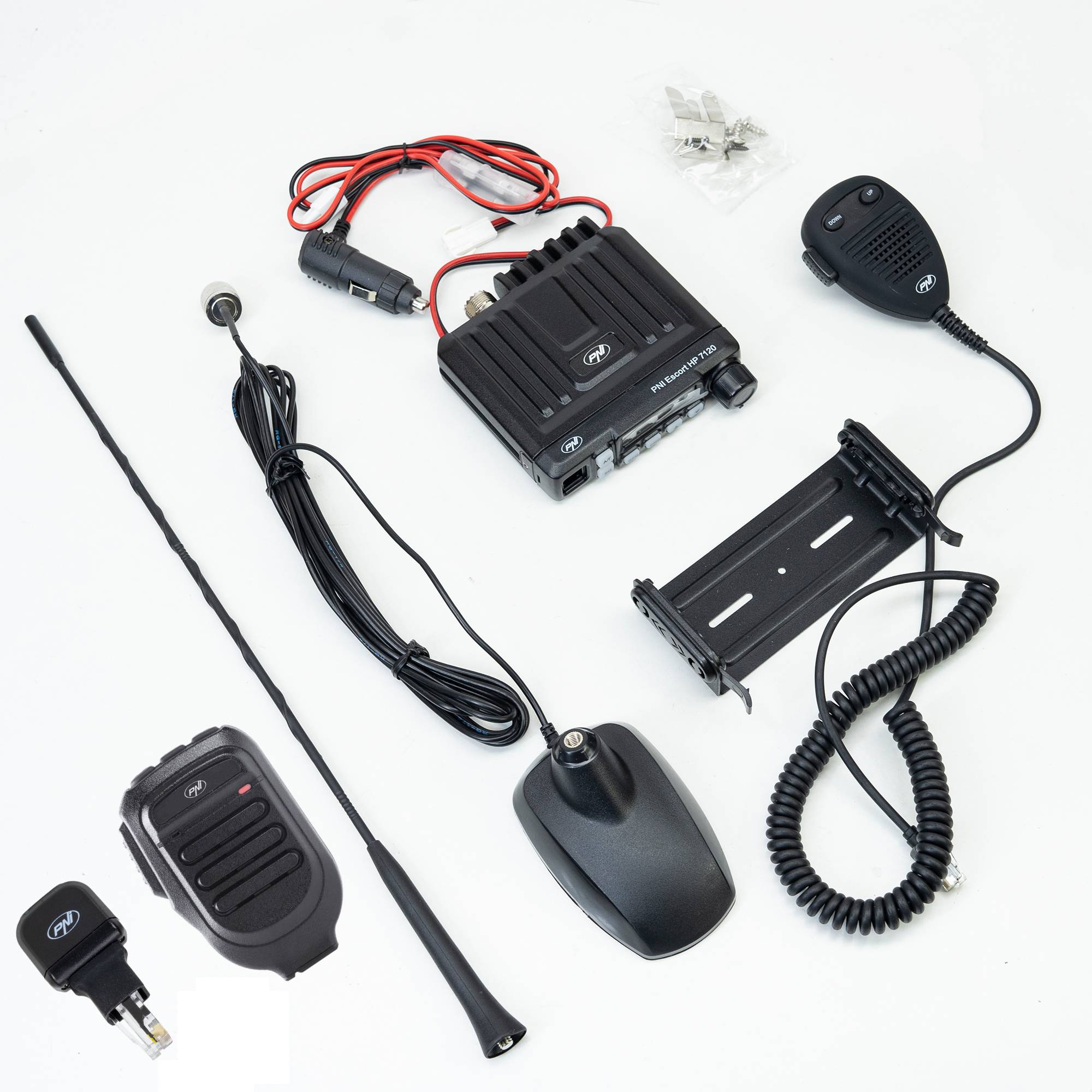 CB-Radiosender-Kit PNI Escort HP 7120 ASQ mit CB-Antenne PNI Extra 48 und zusätzlichem Mikrofon-Dongle mit Bluetooth PNI Mike 65 im Lieferumfang