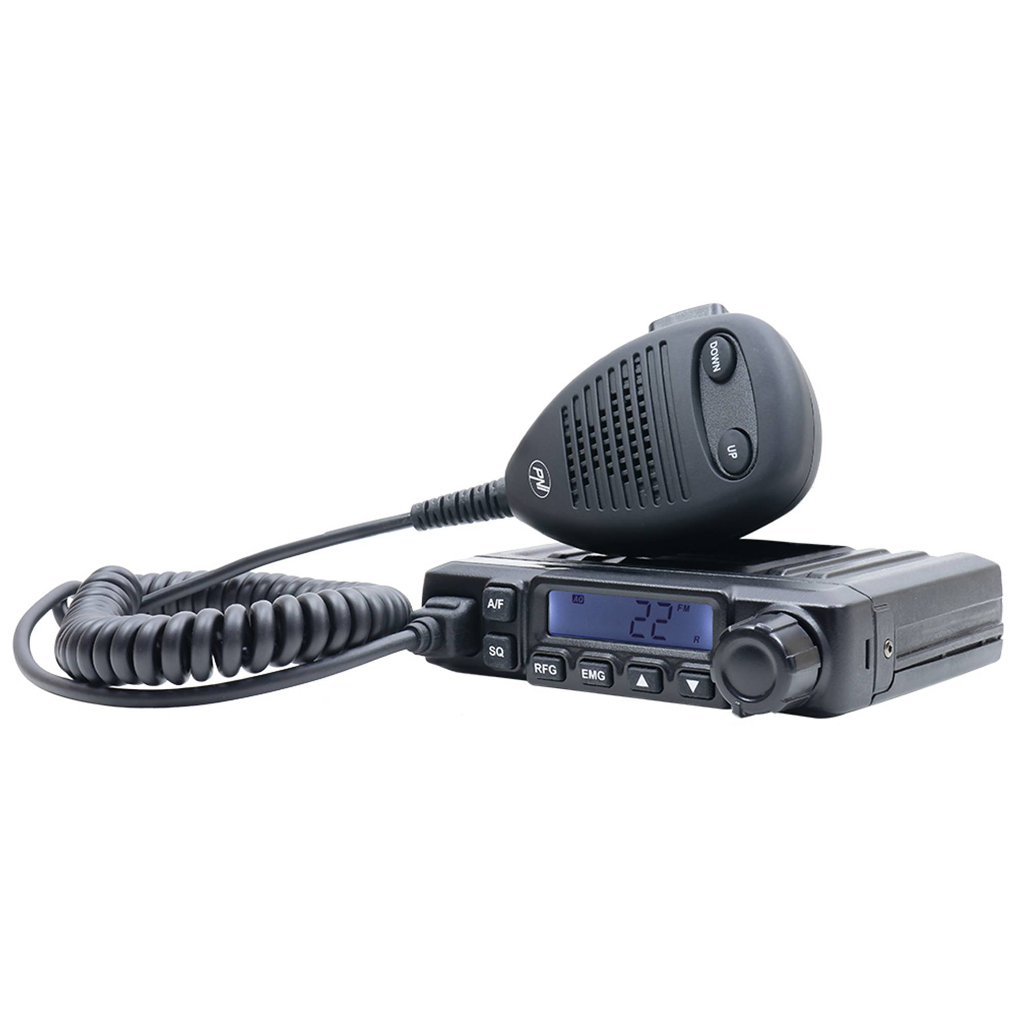 CB-Radiosender PNI Escort HP 6500 und zusätzlicher Mikrofon-Dongle mit Bluetooth PNI Mike 65 im Lieferumfang enthalten