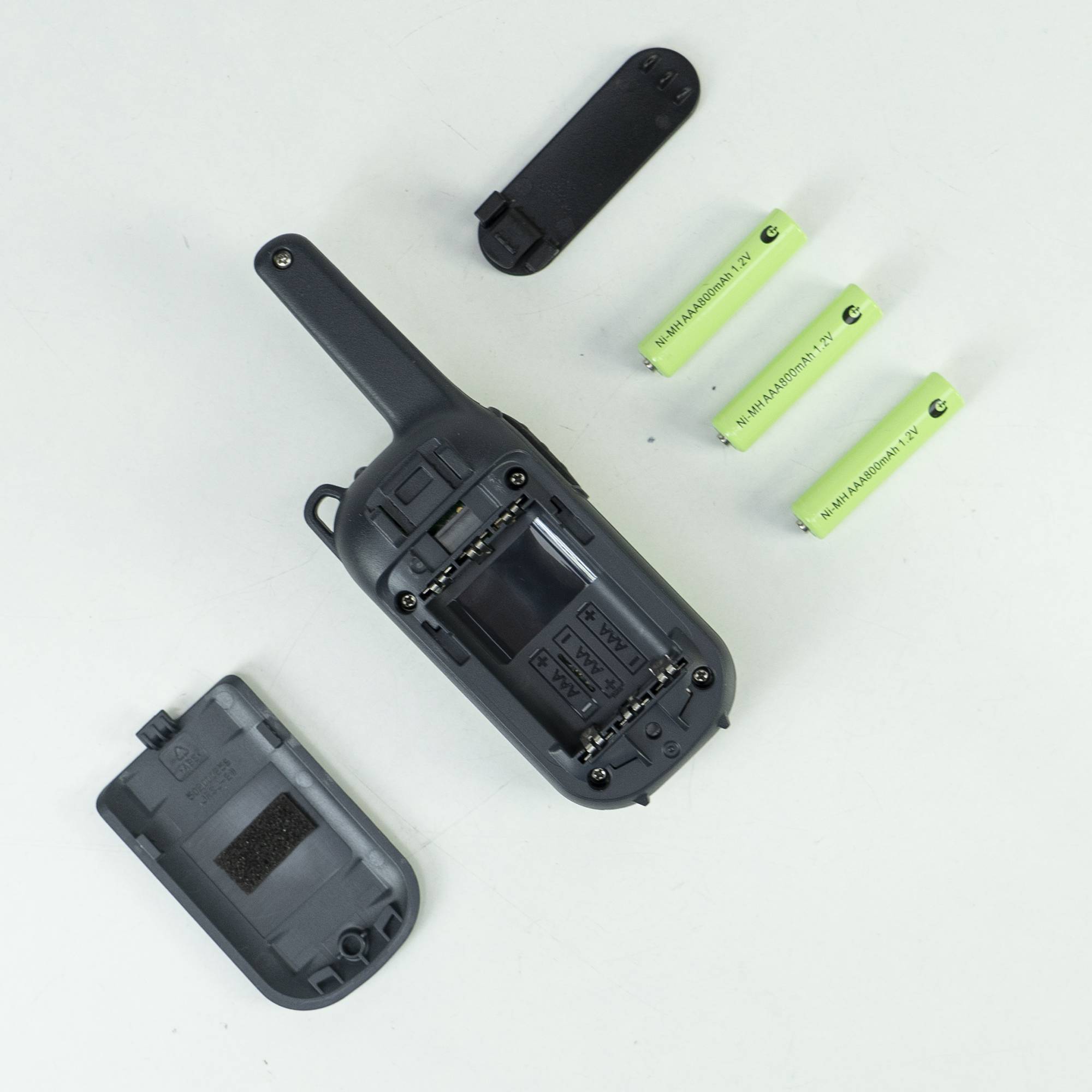 Tragbarer Radiosender PMR PNI Decross DC44, 446 MHz, 0,5 W, 16 Kanäle, 800 mAh NiMH, Set mit 2 Stück