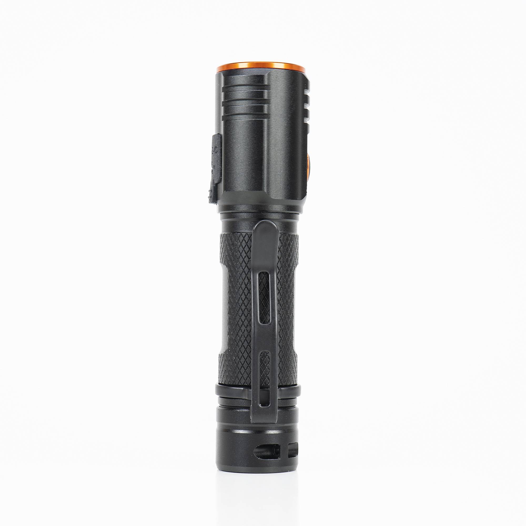 PNI Adventure F650 LED-Taschenlampe mit 20W LED, 2000lm, Aluminium, IPX6, Akku enthalten, USB-C-Ladefunktion