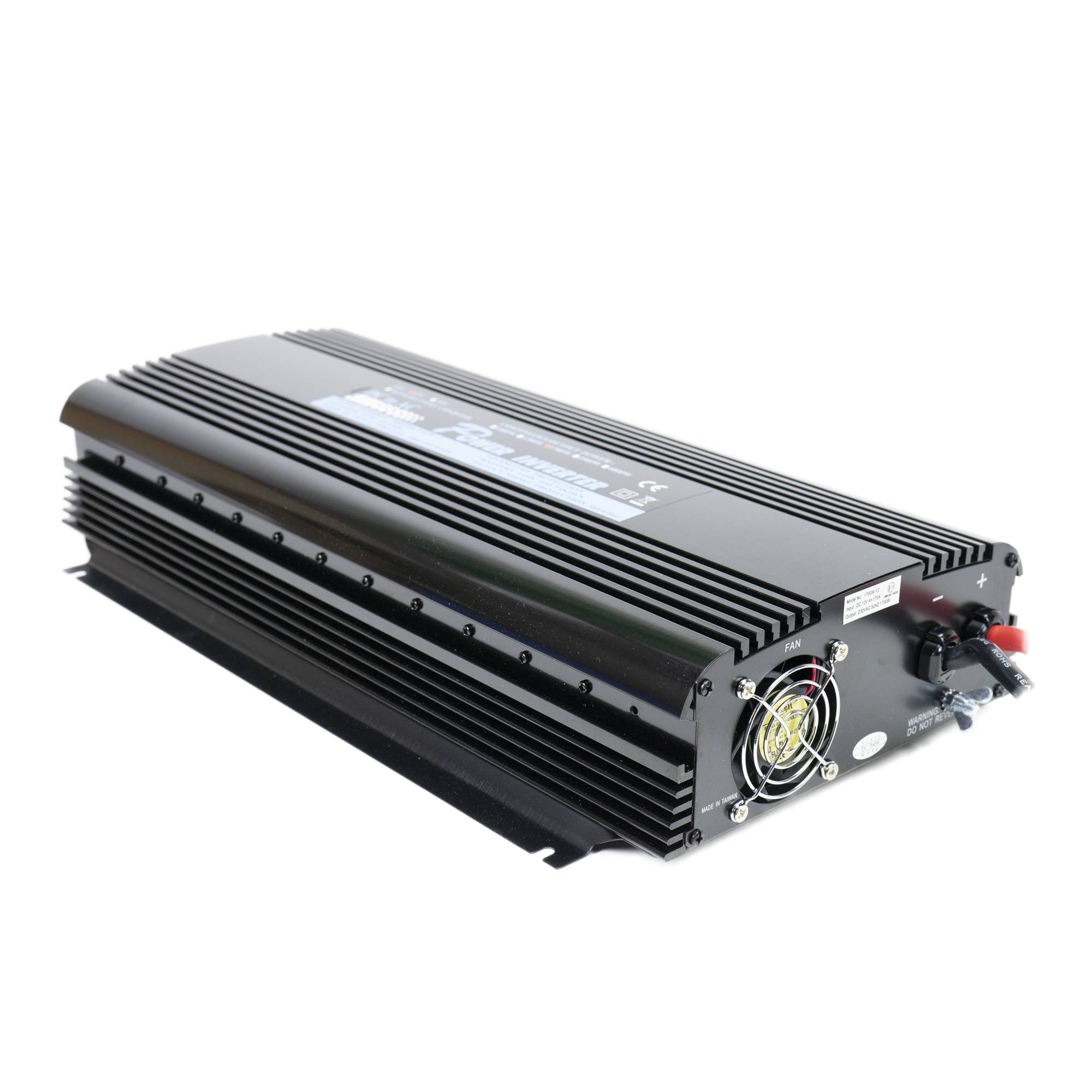 RO: Invertor de tensiune President 1700W alimentare 12V, iesire 230V, unda sinus modificata, telecomanda inclusa