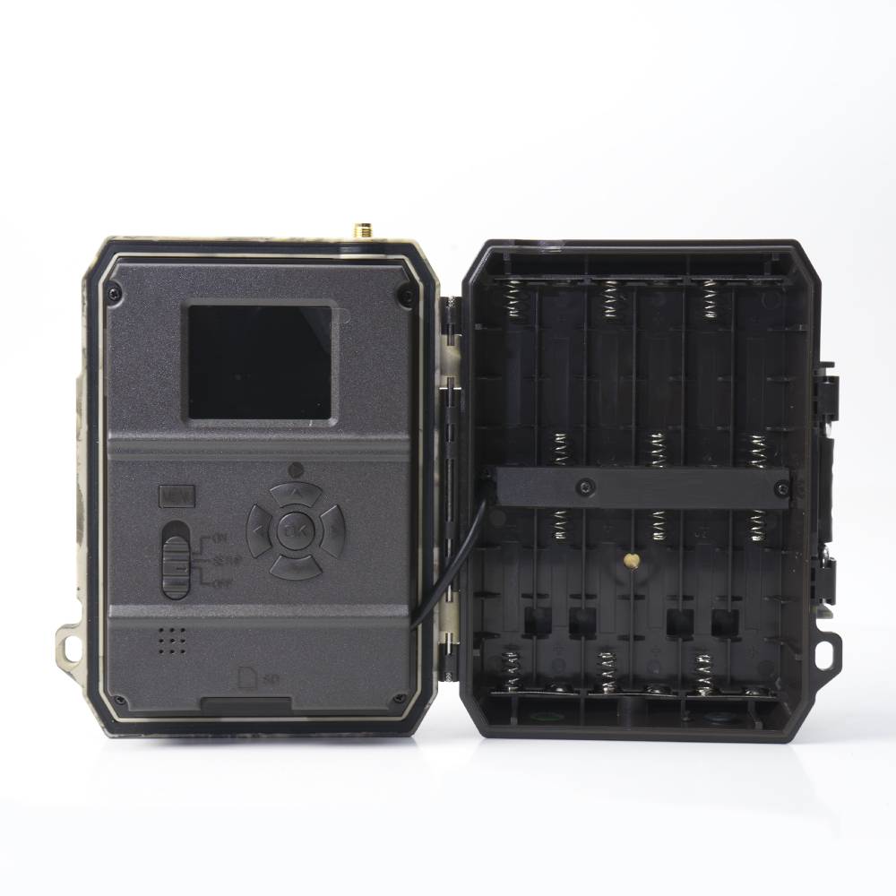 Jagdkamera PNI Hunting 350C 12MP mit 3G Internet, SMS, Foto unterwegs senden, E-Mail, FTP, Full HD 1080P, Nachtsicht, 58 unsichtbare LEDs für Tiere