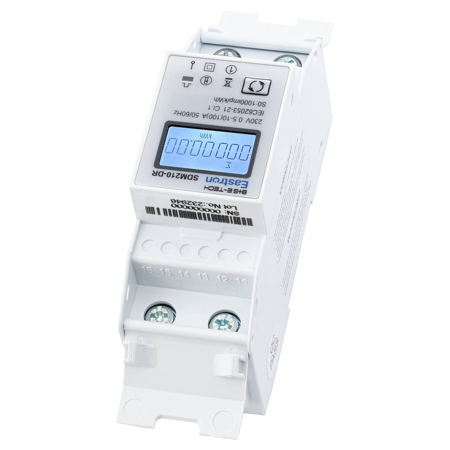 Weißes digitales Stromzählermodul mit LCD-Display und Anschlussschrauben, isoliert auf weißem Hintergrund dargestellt.