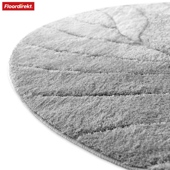 FLOORDIREKT Badematte Maris - Flauschiger Badvorleger mit Blatt-Struktur - Rund - Ø 120 cm - Silber