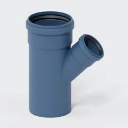 Blauer PVC-Y-Verbindungsstutzen mit einer vertikalen Öffnung und einem abgewinkelten Seitenzweig auf weißem Hintergrund.
