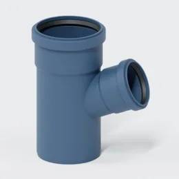 Blaues PVC-Rohr-T-Stück mit einer vertikalen Öffnung und einem abgewinkelten Seitenzweig auf weißem Hintergrund.