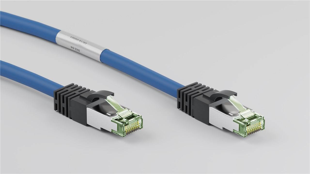 Goobay 45664 RJ45 (CAT 6A, 500 MHz) Patchkabel mit CAT 8.1 S/FTP Rohkabel, blau, 10 m - 99,9 % sauerstofffreier Kupferleiter (OFC), AWG 24