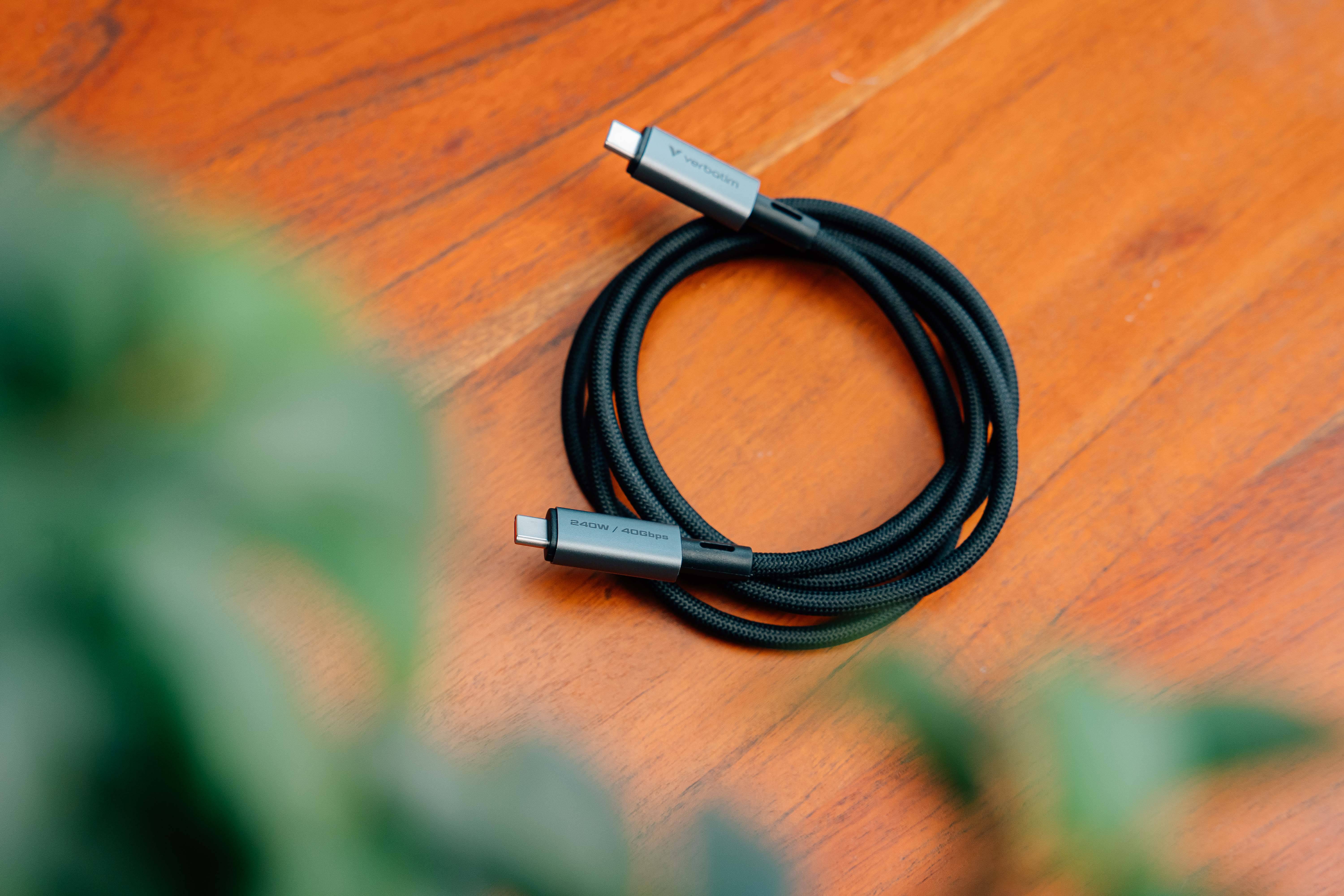 Verbatim 31847 Verbatim Sync & Charge USB-C to USB-C 240W 120cm