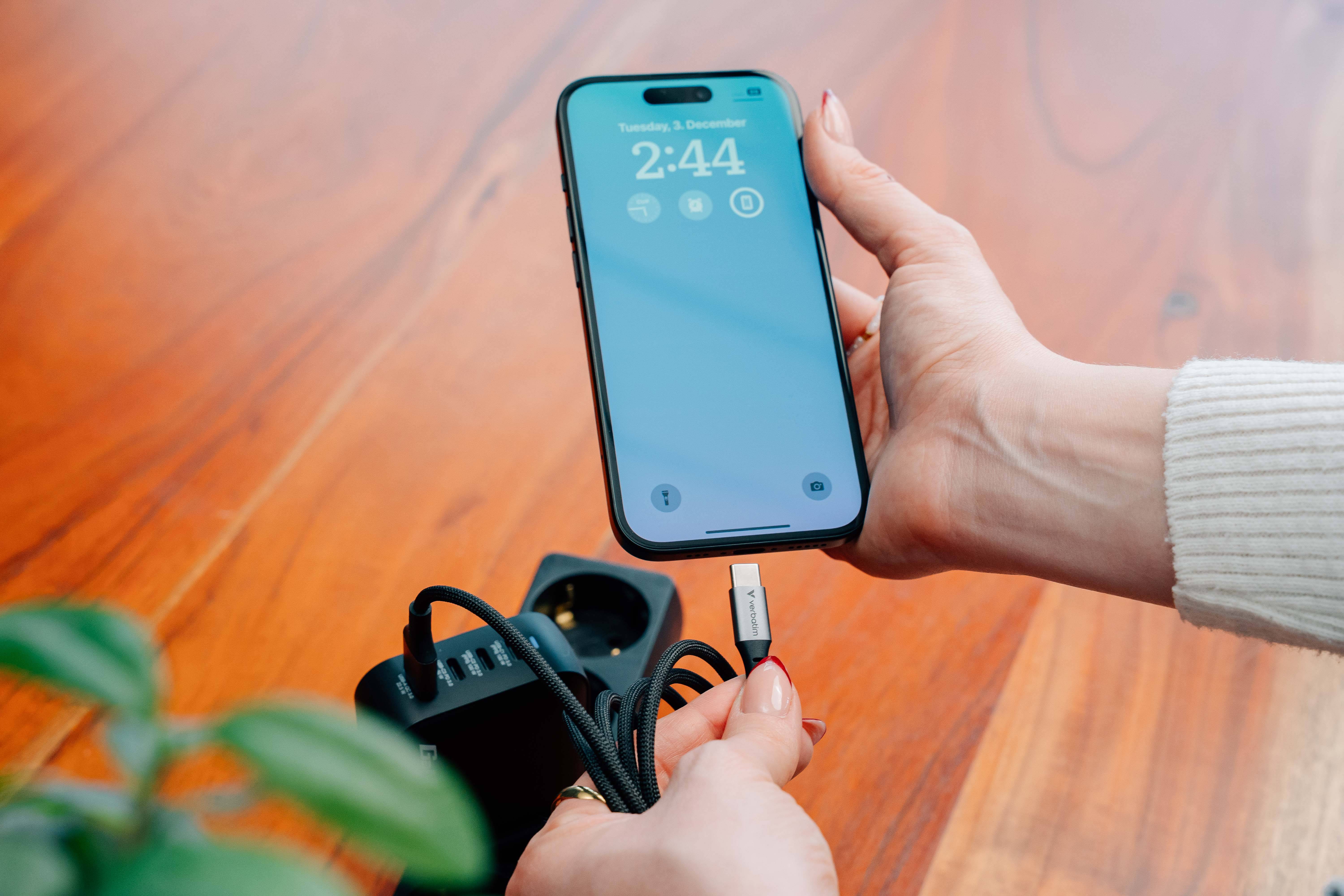 Verbatim 31846 Verbatim Sync & Charge USB-C to USB-C 100W 120cm