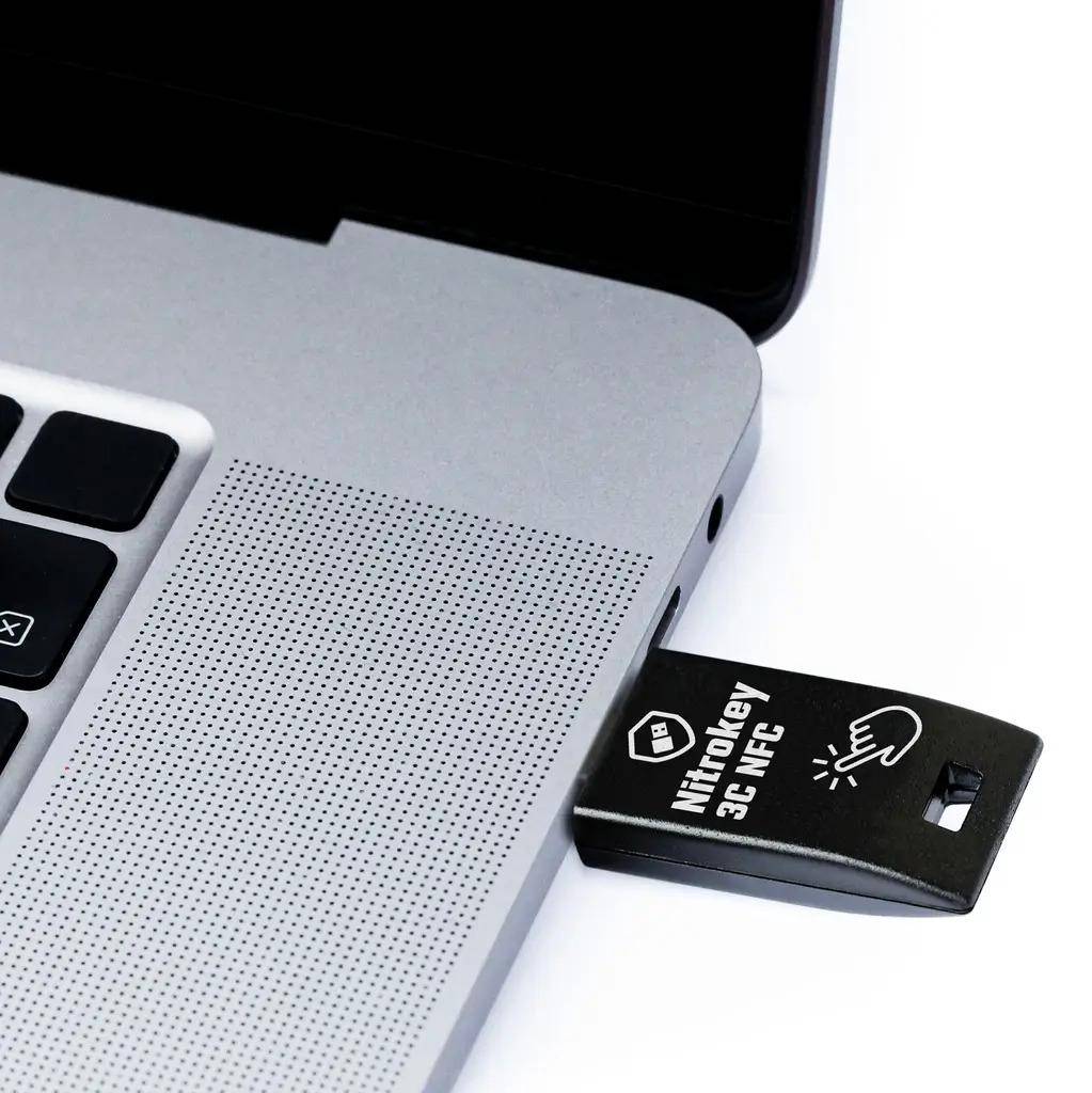 Nitrokey 3C No-NFC, USB-C Sicherheitsschlüssel, FIDO2, WebAuthn, OpenPGP, OTP, Secure Element EAL6+