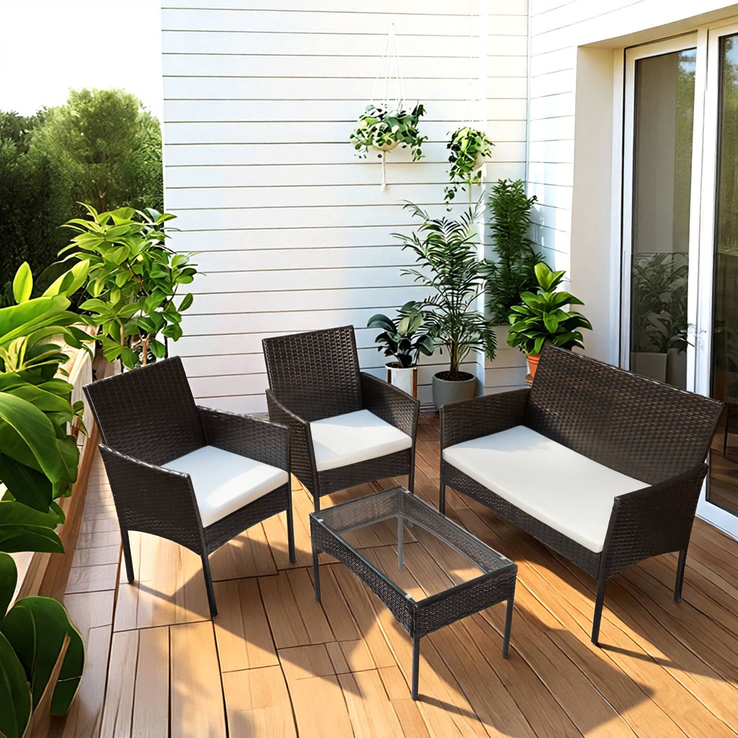 4-teiliges Polyrattan-Gartenmöbel-Set mit 2 Sesseln, Sofa, Glastisch und Kissen, Braun