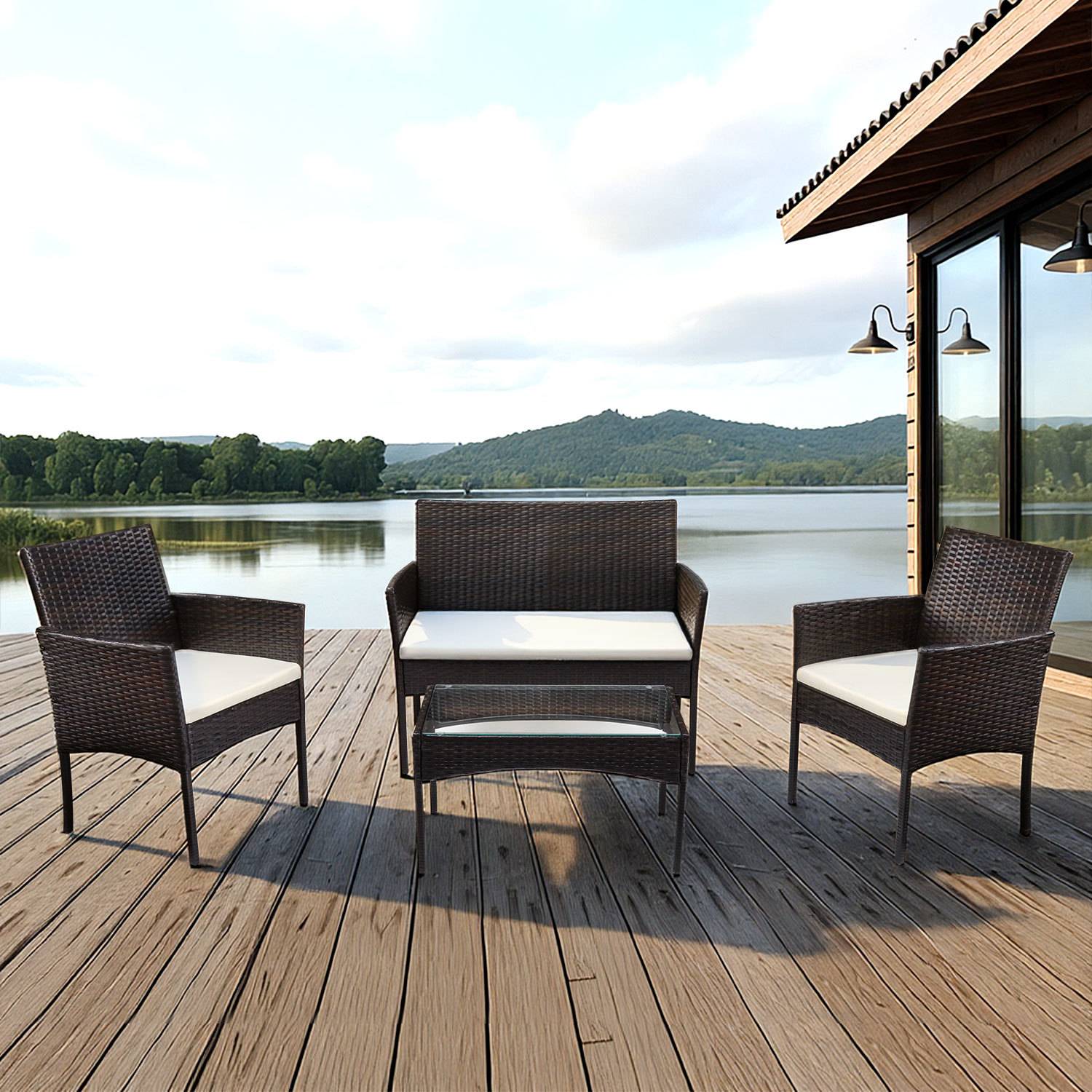 4-teiliges Polyrattan-Gartenmöbel-Set mit 2 Sesseln, Sofa, Glastisch und Kissen, Braun