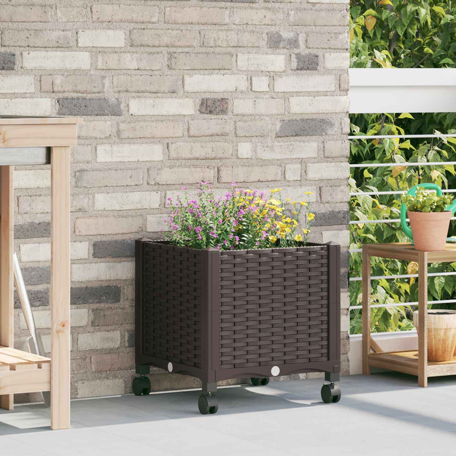 vidaXL Gartenpflanzer mit Rädern Braun 40 x 40 x 44 cm PP