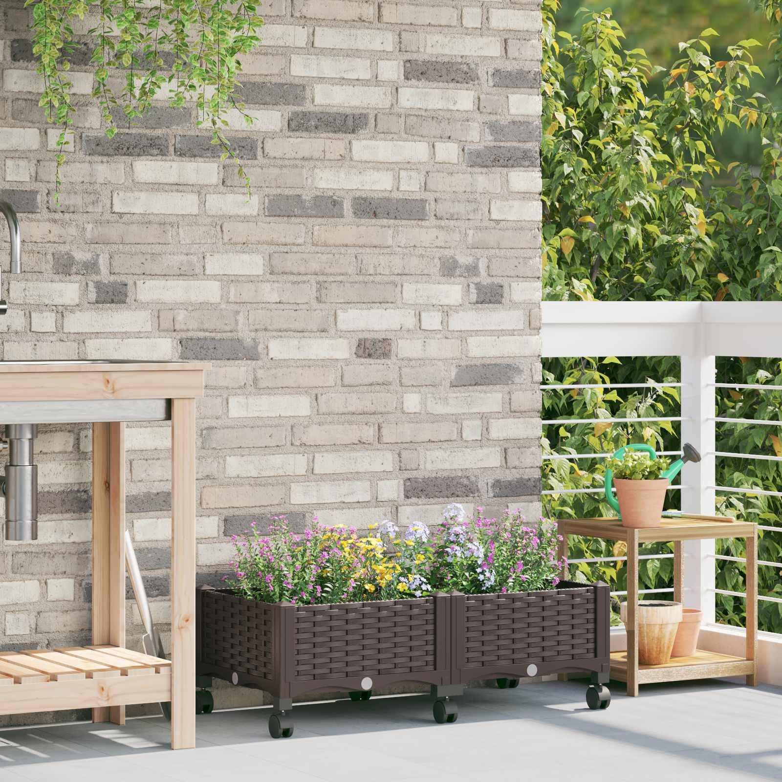 vidaXL Gartenpflanzer mit Rädern Braun 80 x 40 x 29 cm PP