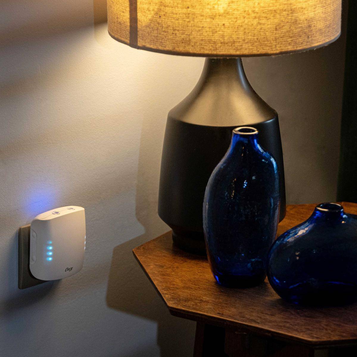 Shelly Cury, Smart Duftdiffuser Starter Kit, WLAN, Bluetooth, weiß
